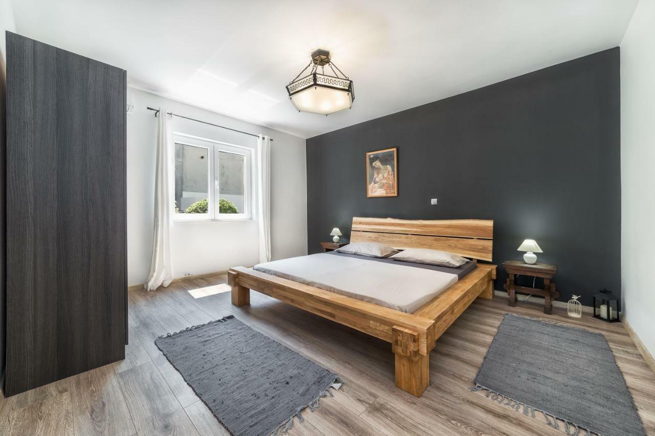 Holiday Home Oliva Vodice Bagian luar foto
