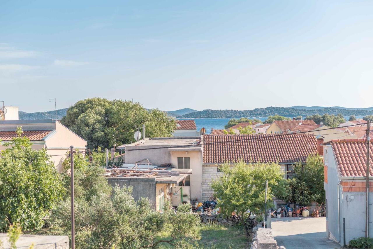 Holiday Home Oliva Vodice Bagian luar foto