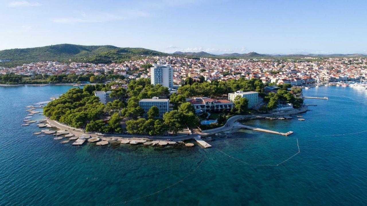 Holiday Home Oliva Vodice Bagian luar foto